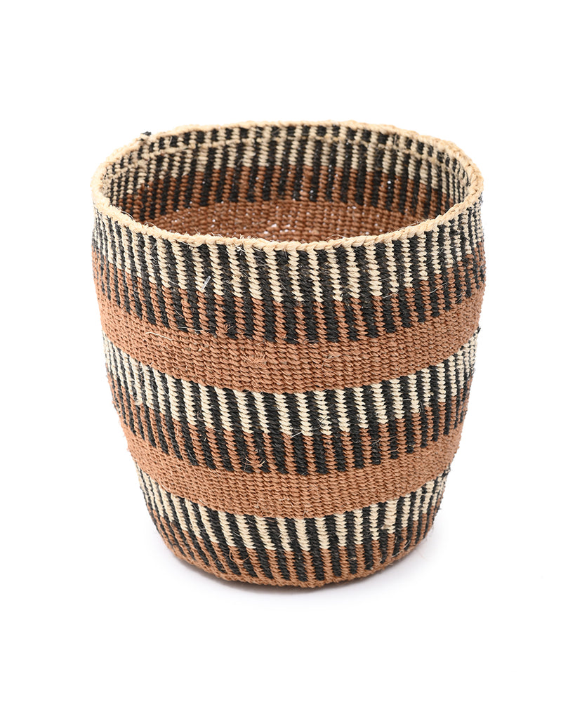 Extra-Fine Natural Woven Planter Baskets – The Basket Room